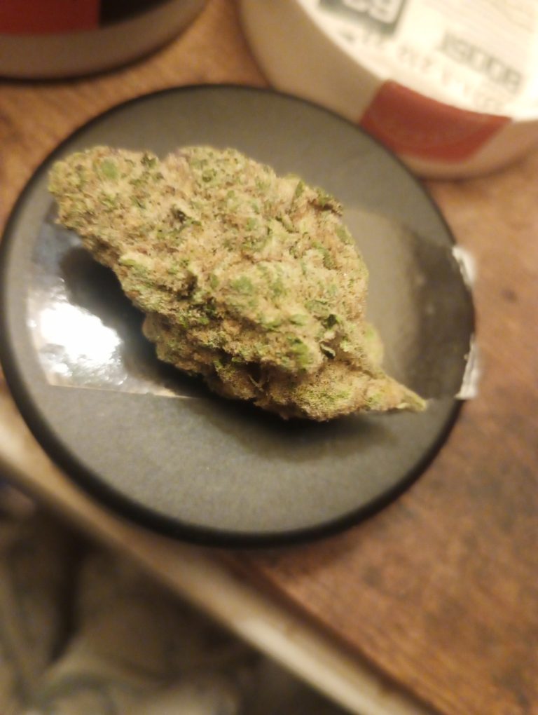 Organic weed in Prague. 
                    Tropicana Bubba Marijuana Strain